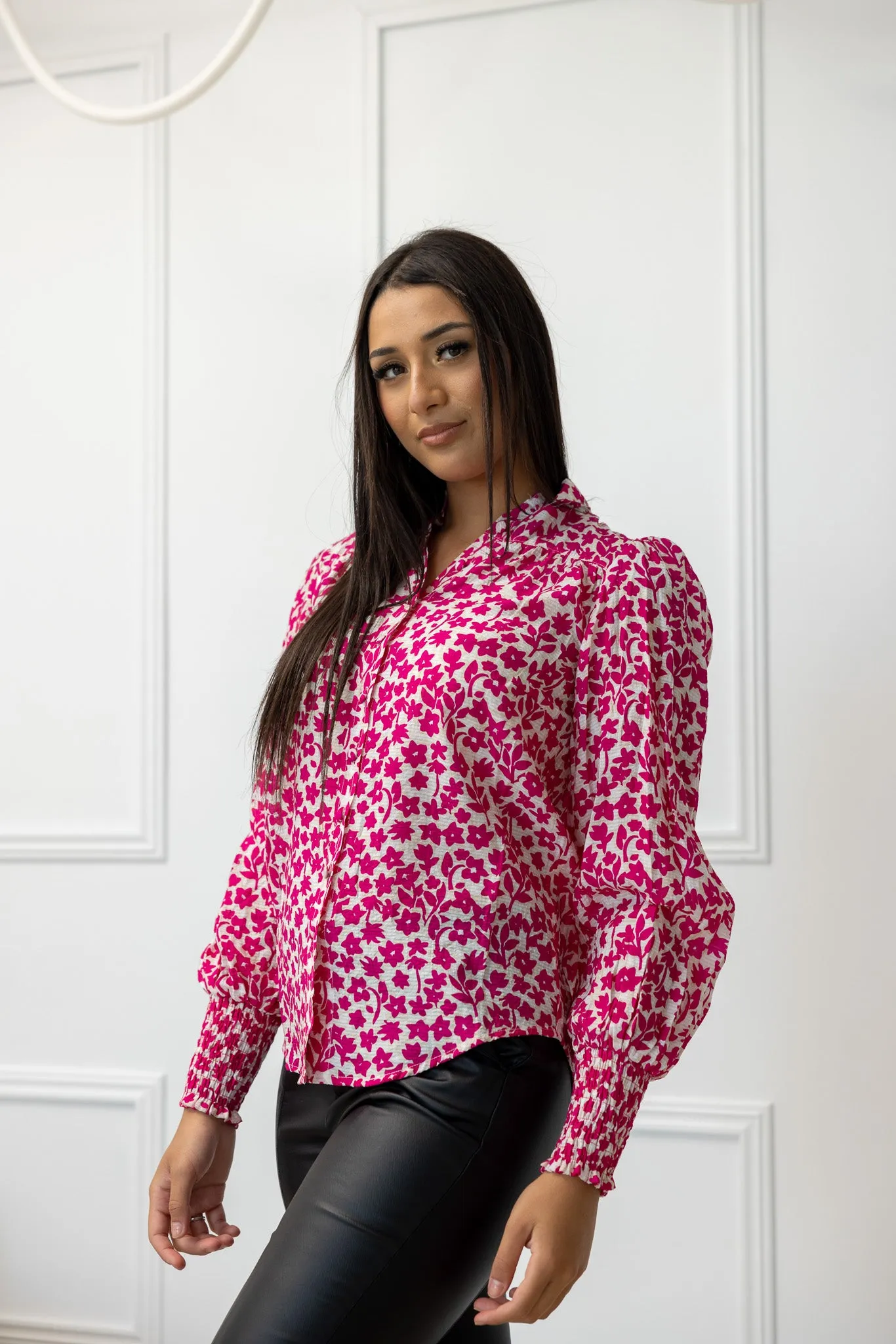 Floral Shirring Puff Sleeve Blouse