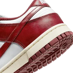 Women's Nike Dunk Low Premium - White/Team Red
